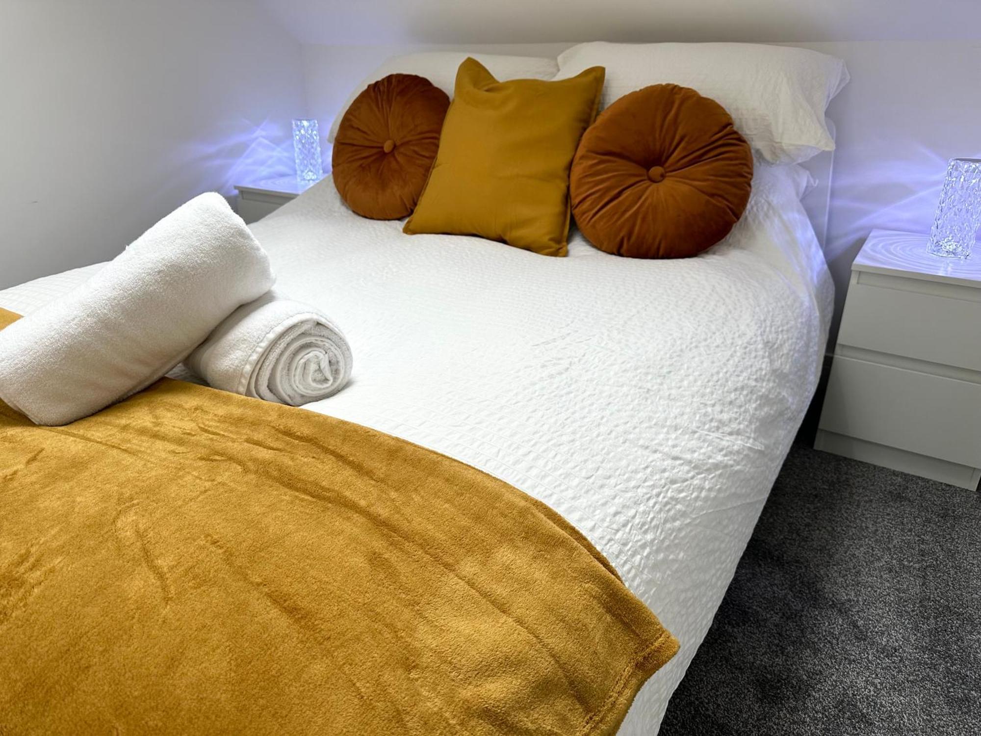 Vibrant Apartments Close To City Centre Cardiff Extérieur photo